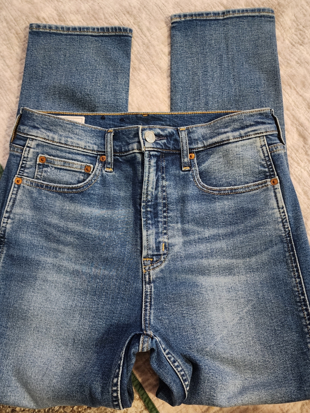 GAP Women's Light Blue Straight Jeans. Like Brand New.